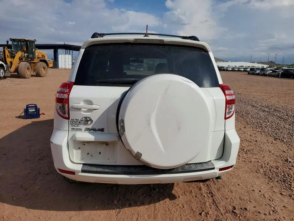 2010 TOYOTA RAV4 BASE  