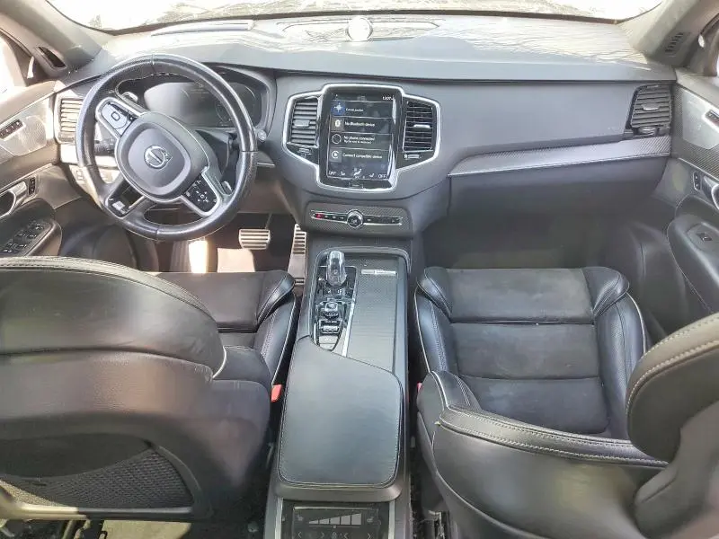 2018 VOLVO XC90 T8  
