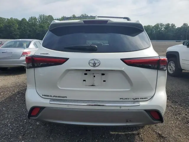 2020 TOYOTA HIGHLANDER PLATINUM  