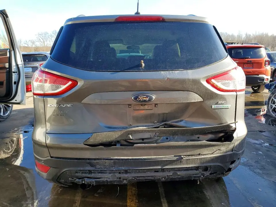 2014 FORD ESCAPE SE  