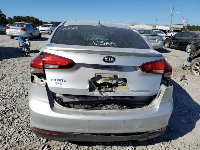 2017 KIA FORTE LX  