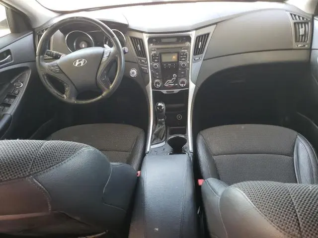 2011 HYUNDAI SONATA SE  