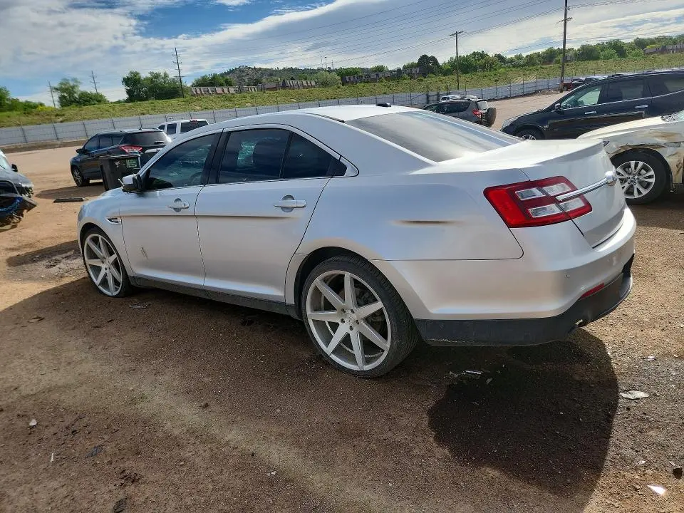 2018 FORD TAURUS SEL  