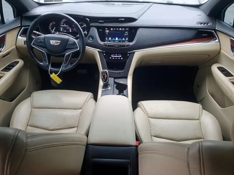 2018 CADILLAC XT5 LUXURY  