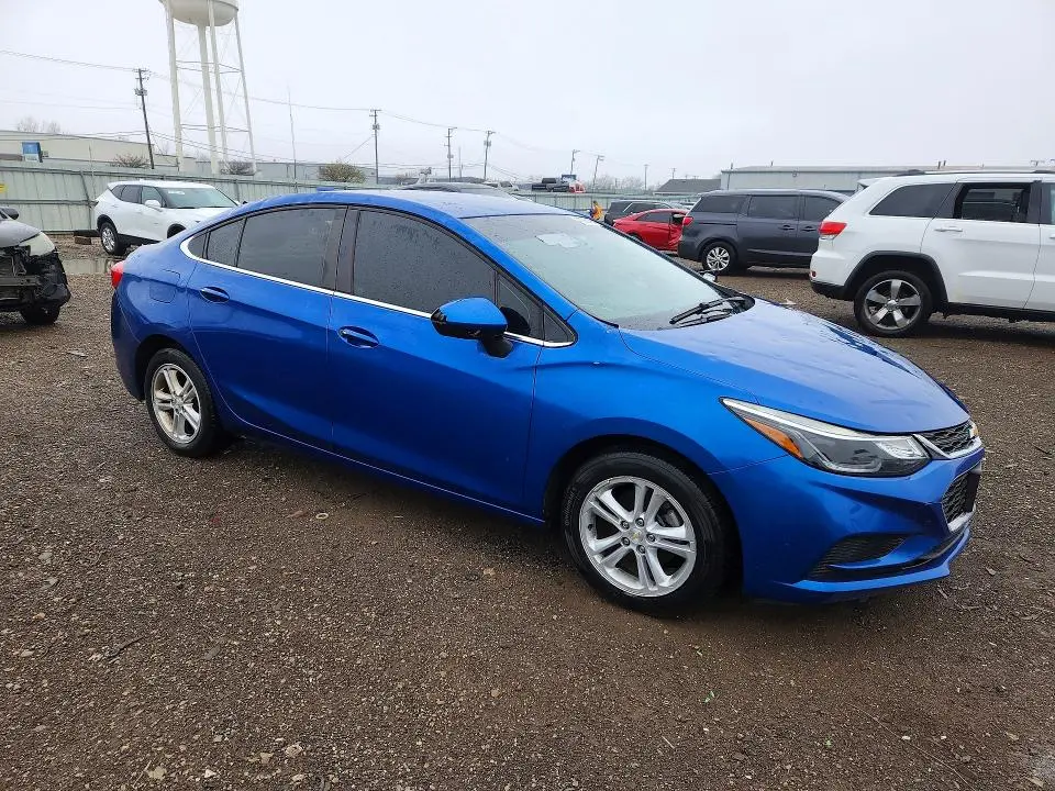 2018 CHEVROLET CRUZE LT  