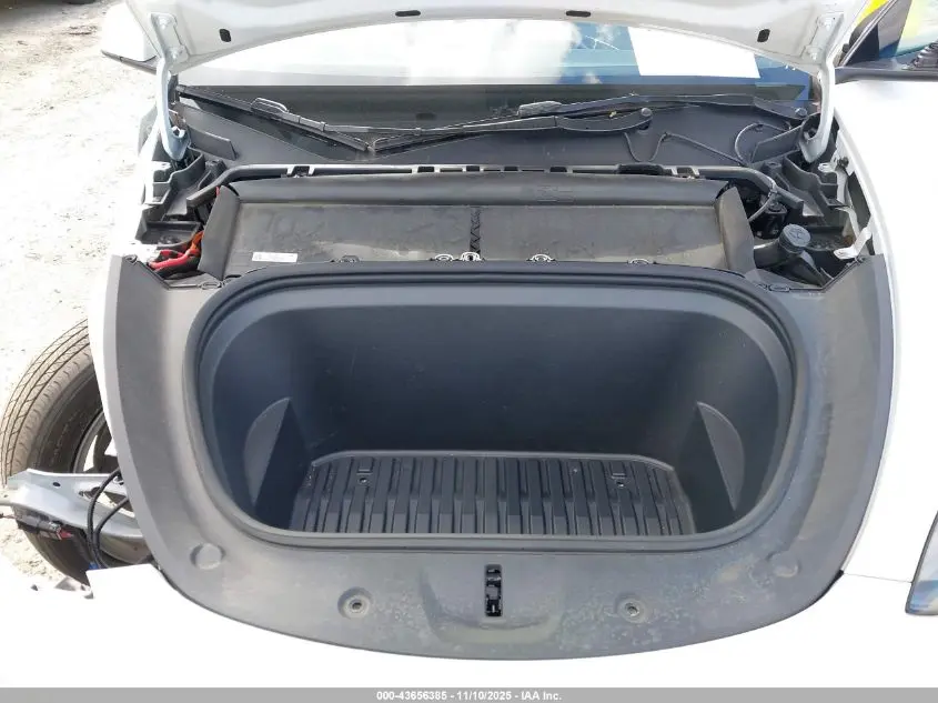 2023 TESLA MODEL Y AWD/LONG RANGE DUAL MOTOR ALL-WHEEL DRIVE