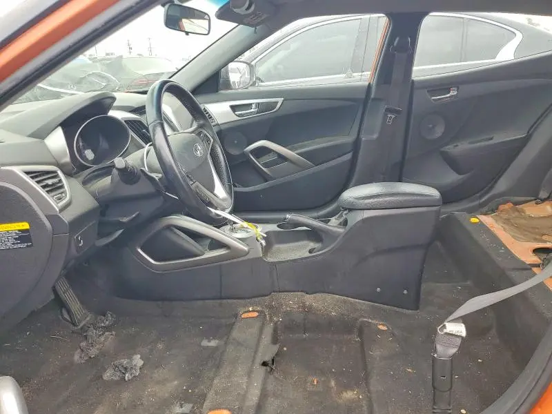2017 HYUNDAI VELOSTER BASE  