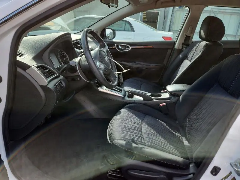 2016 NISSAN SENTRA SV  