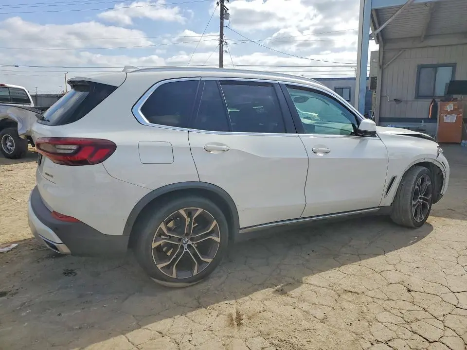 2022 BMW X5 SDRIVE 40I  