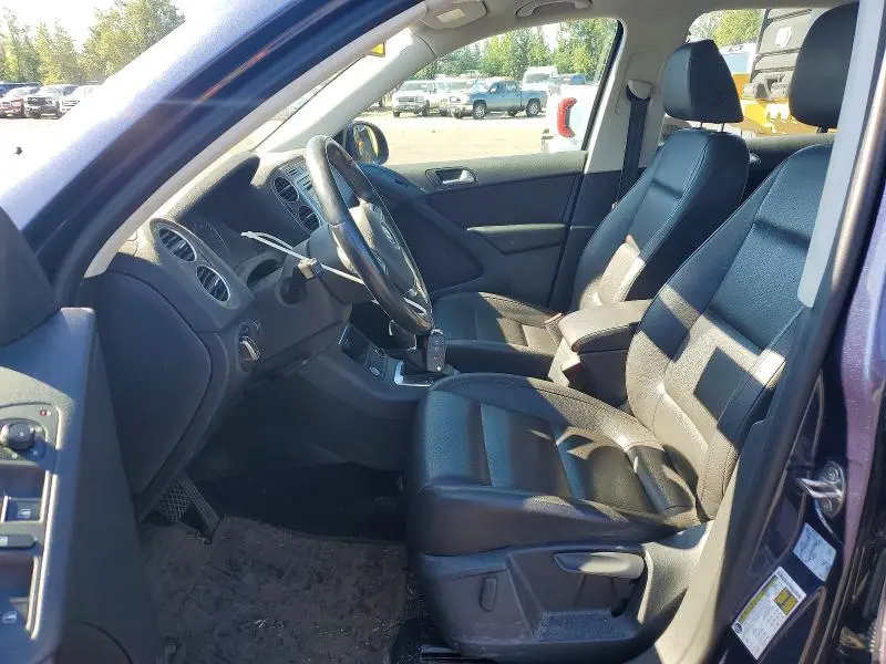 2016 VOLKSWAGEN TIGUAN S  
