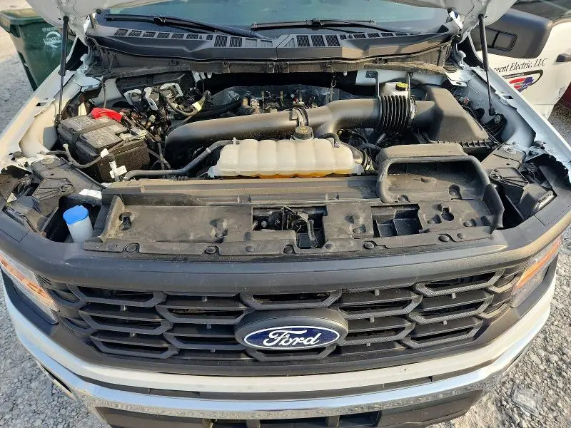 2025 FORD F150 XL  