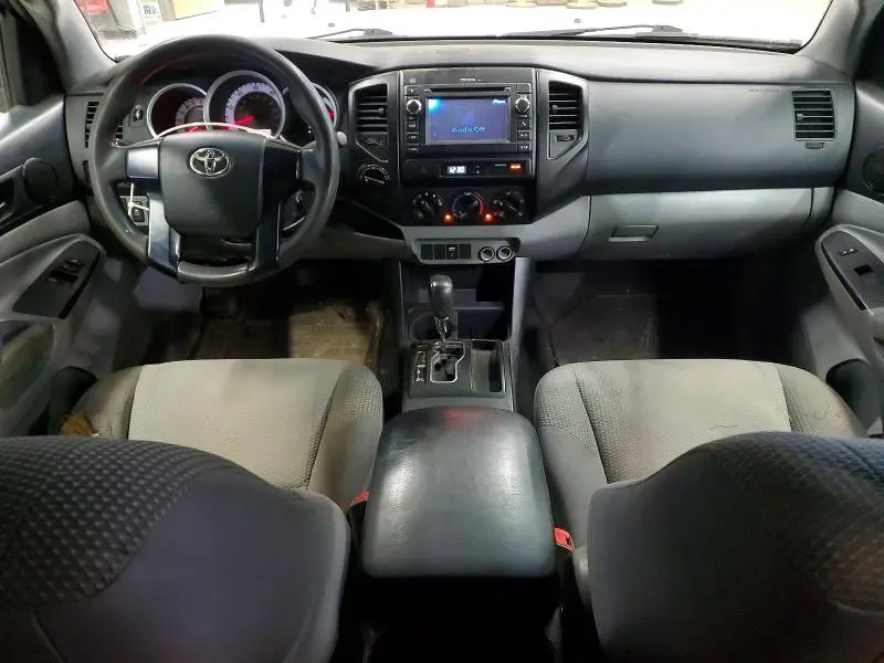 2013 TOYOTA TACOMA V6  