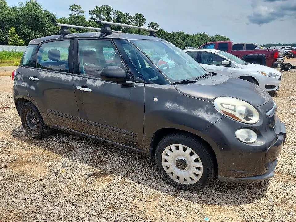 2015 FIAT 500L POP  