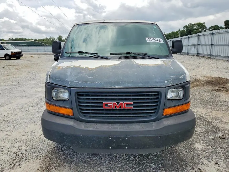 2010 GMC SAVANA G2500  