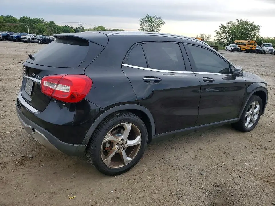 2018 MERCEDES-BENZ GLA 250 4MATIC  