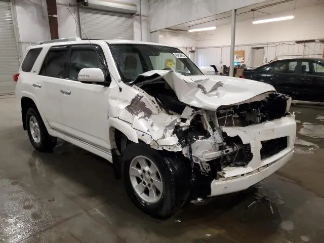 2011 TOYOTA 4RUNNER SR5  