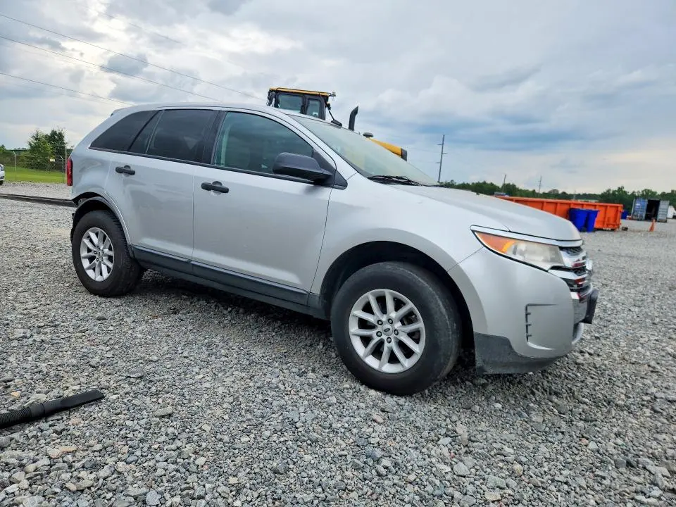 2013 FORD EDGE SE  