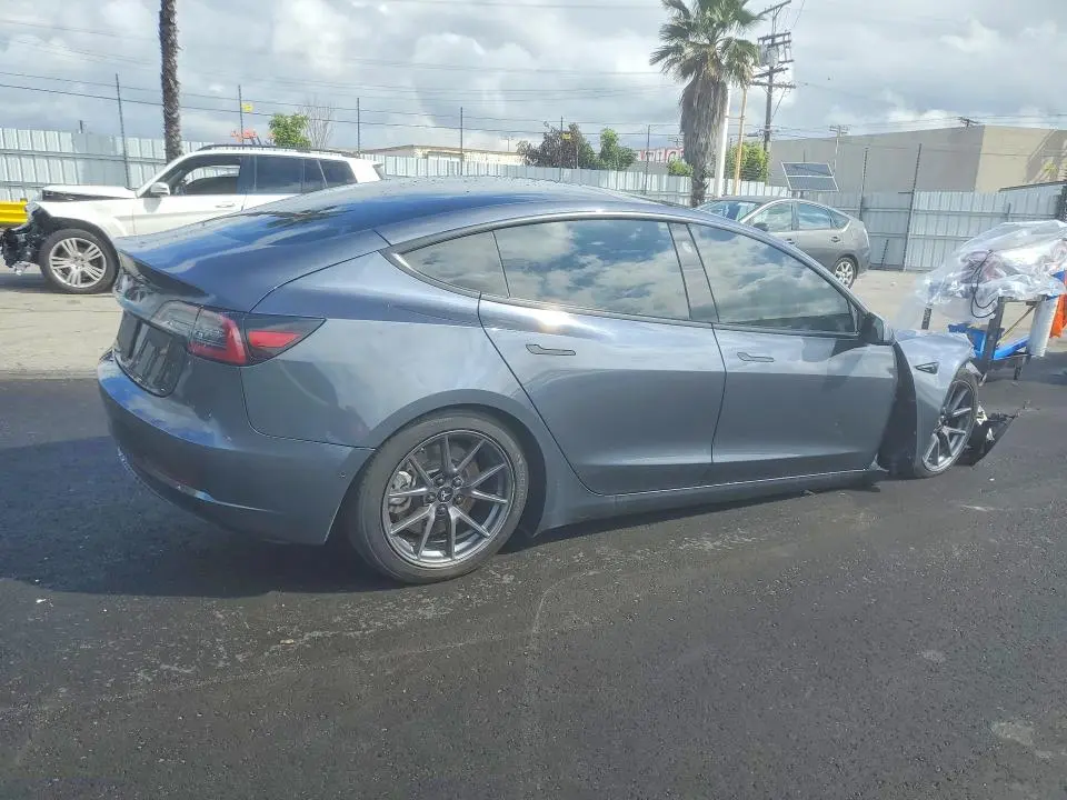 2021 TESLA MODEL 3   