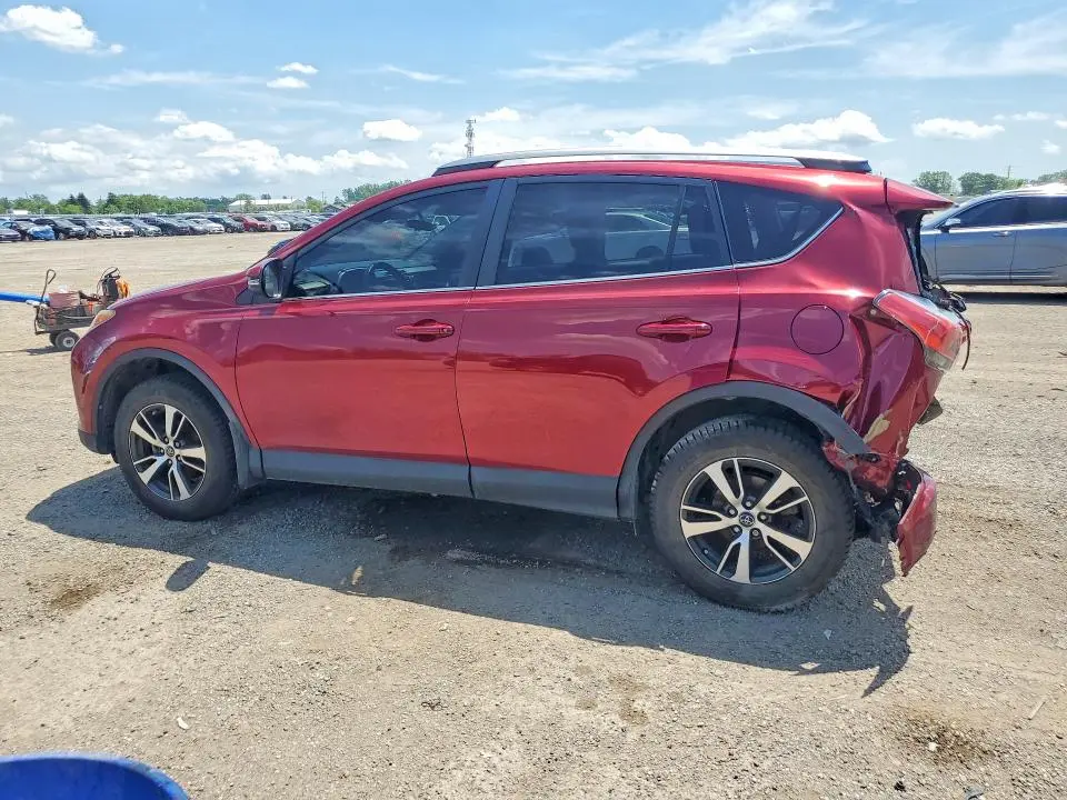 2018 TOYOTA RAV4 LE  