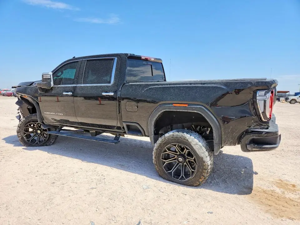 2022 GMC SIERRA K2500 DENALI  