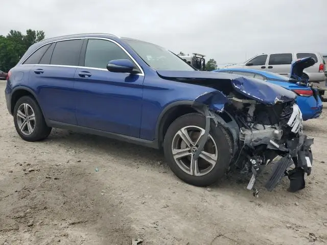 2019 MERCEDES-BENZ GLC 300  