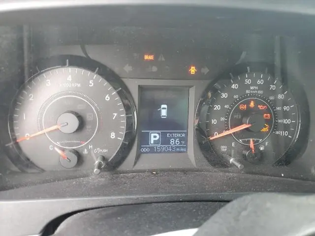 2016 TOYOTA SIENNA LE  