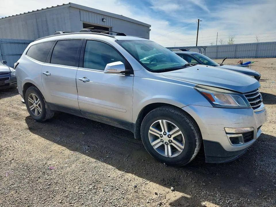 2015 CHEVROLET TRAVERSE LT  