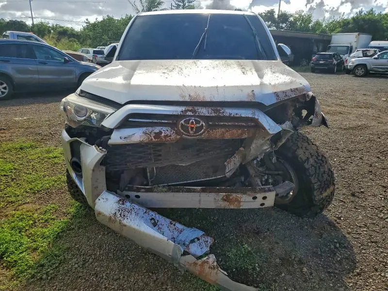 2020 TOYOTA 4RUNNER SR5/SR5 PREMIUM  