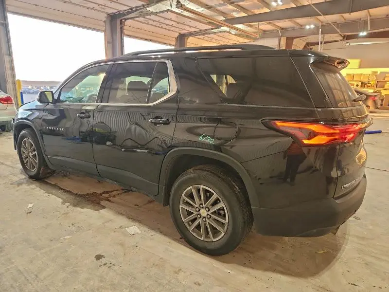 2023 CHEVROLET TRAVERSE LT  