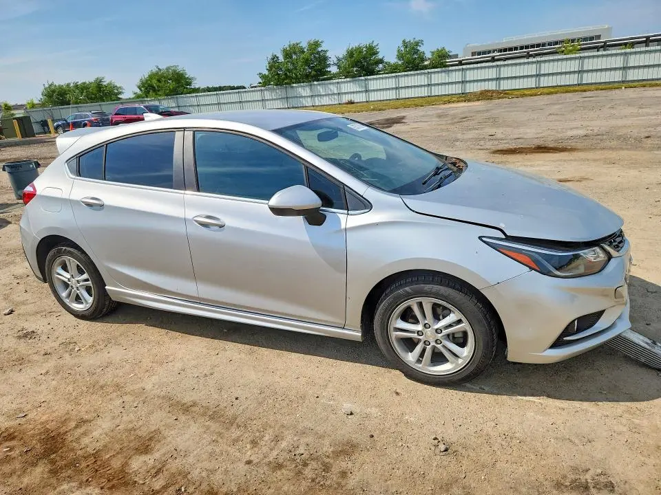 2018 CHEVROLET CRUZE LT  