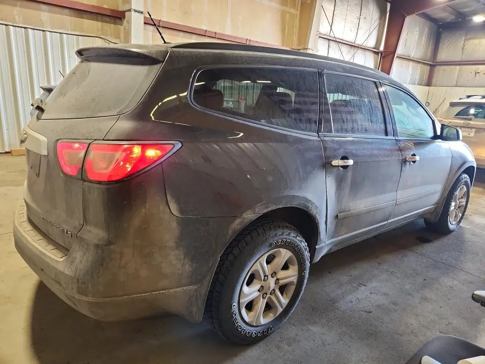 2015 CHEVROLET TRAVERSE LS  
