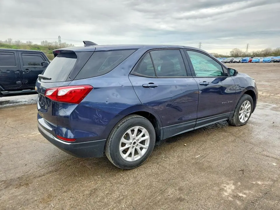 2018 CHEVROLET EQUINOX LS  