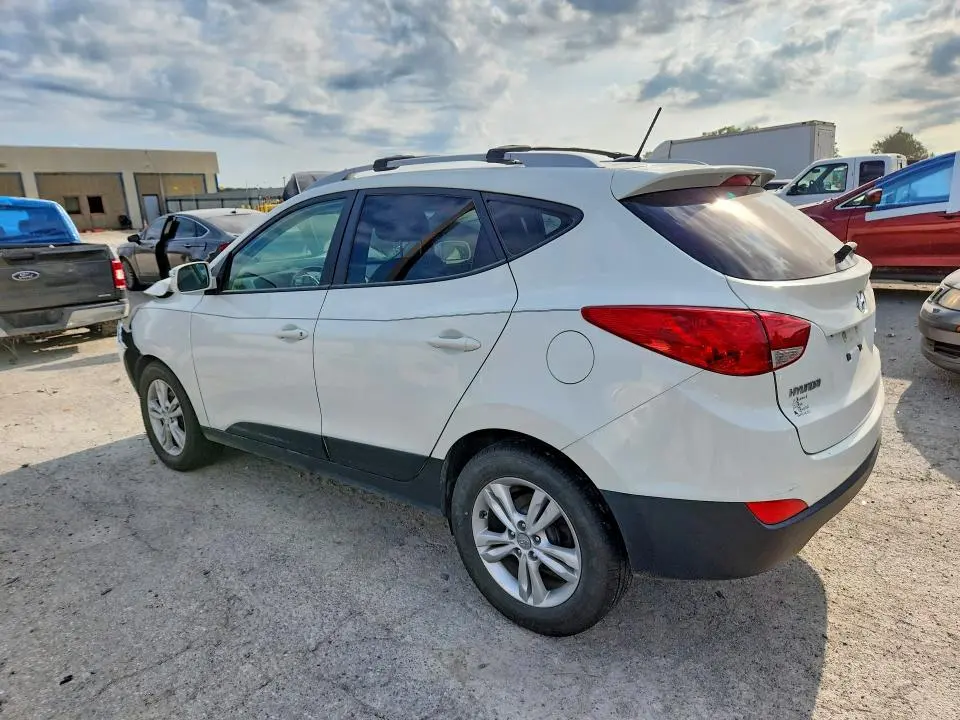 2012 HYUNDAI TUCSON GLS  