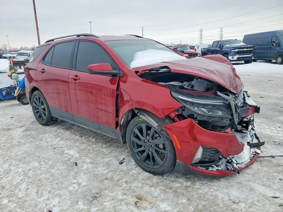 2022 CHEVROLET EQUINOX RS  