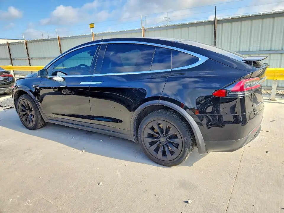 2017 TESLA MODEL X   