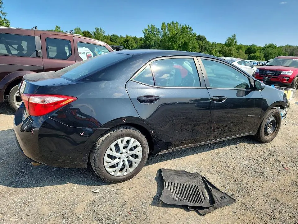 2017 TOYOTA COROLLA LE  