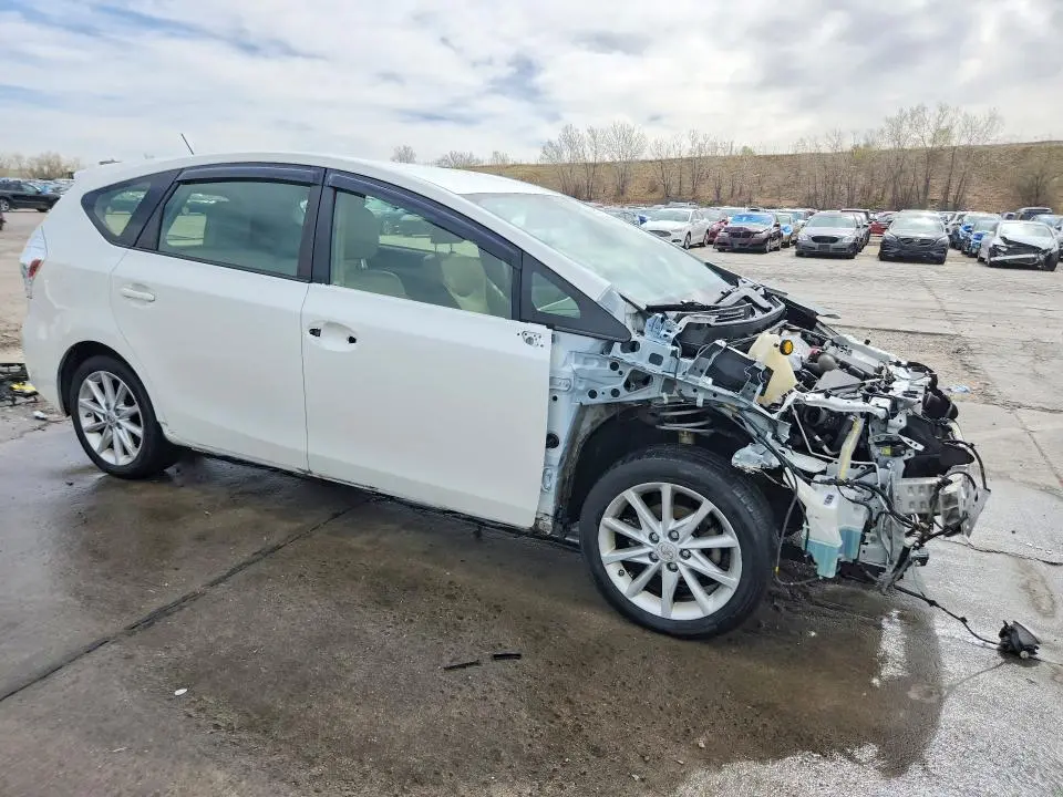 2012 TOYOTA PRIUS V FIVE  