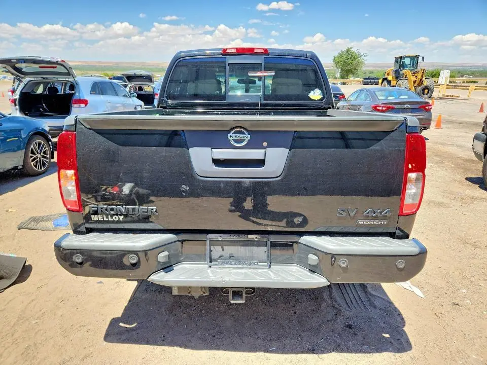 2018 NISSAN FRONTIER SV  