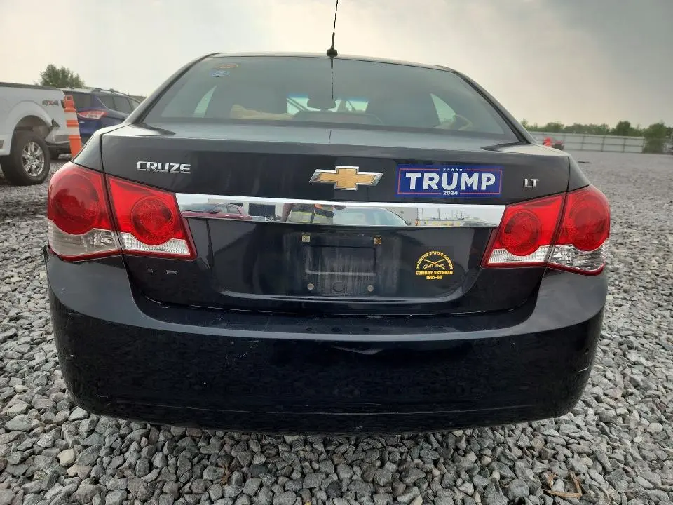 2012 CHEVROLET CRUZE LT  