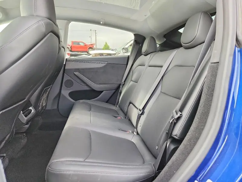 2026 TESLA MODEL Y   