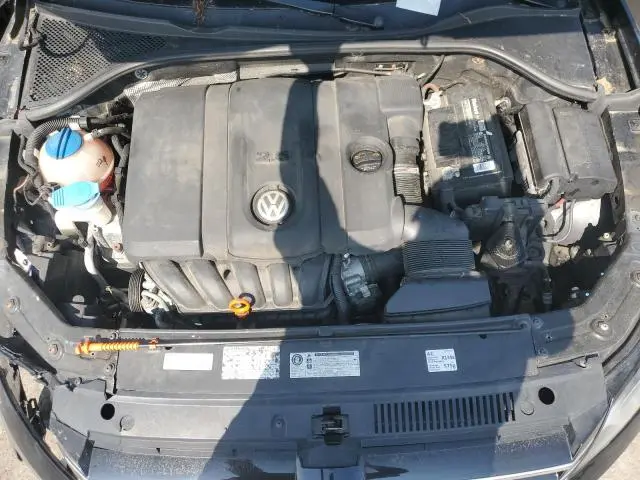 2012 VOLKSWAGEN PASSAT SE  