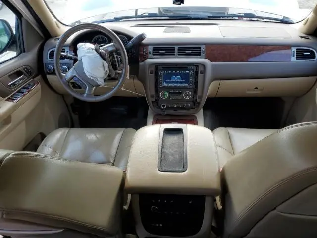 2011 CHEVROLET TAHOE K1500 LTZ  