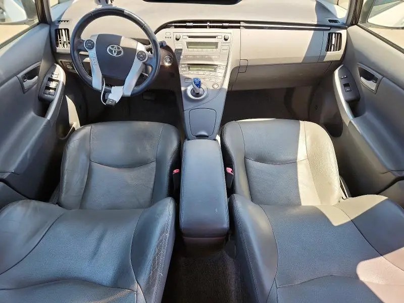 2011 TOYOTA PRIUS ONE  