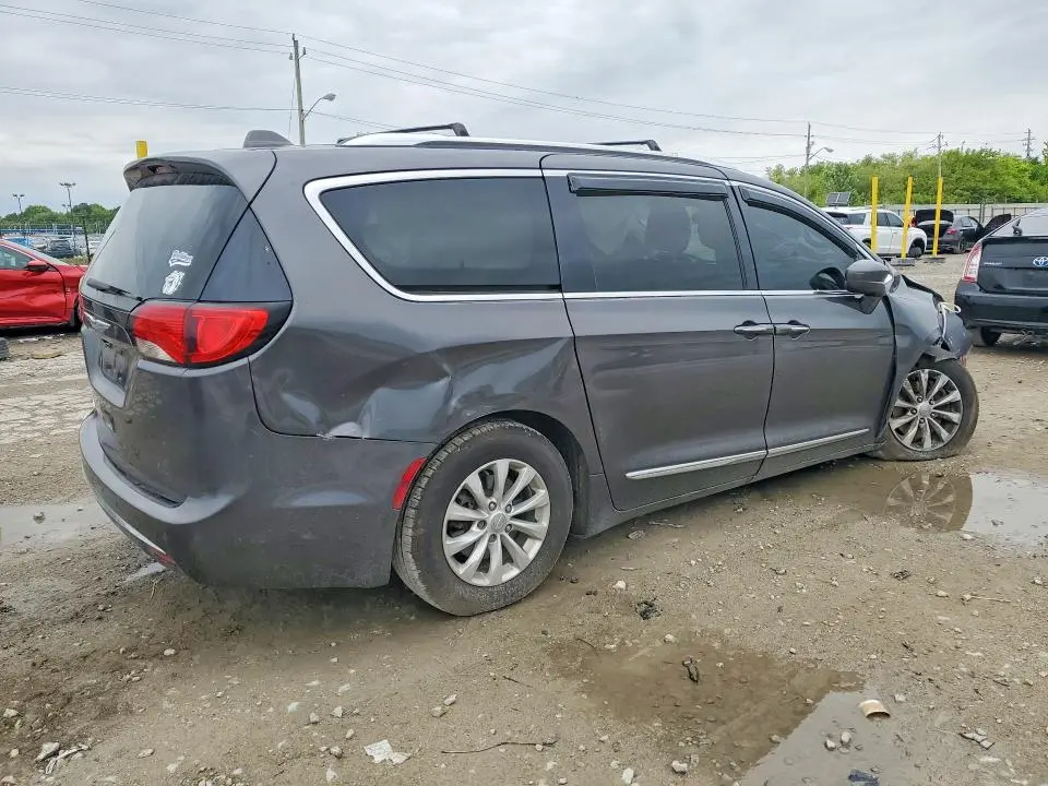 2019 CHRYSLER PACIFICA TOURING L  