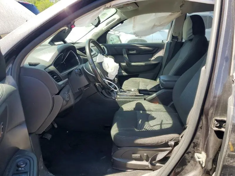 2017 CHEVROLET TRAVERSE LT  