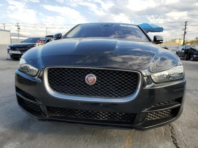 2018 JAGUAR XE   