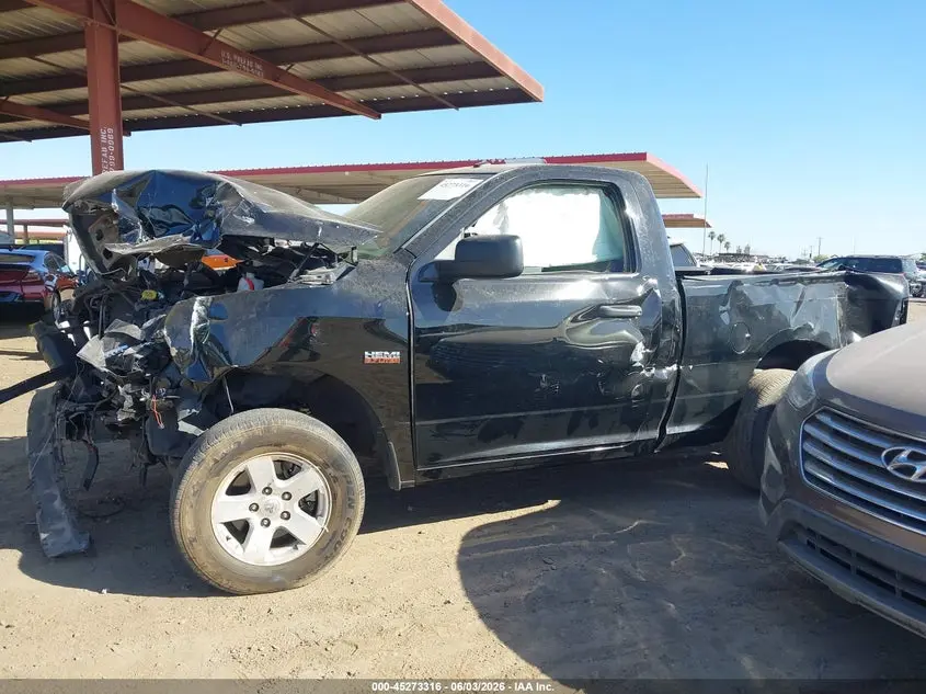 2013 RAM 1500 EXPRESS