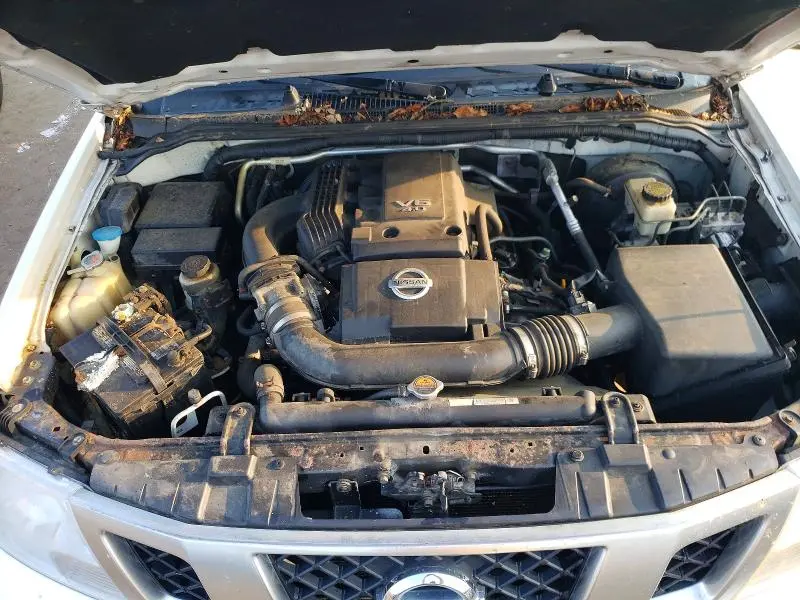 2013 NISSAN FRONTIER S  