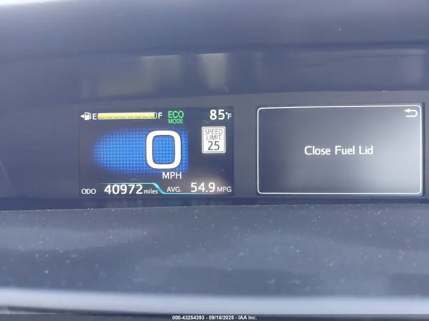 2022 TOYOTA PRIUS XLE