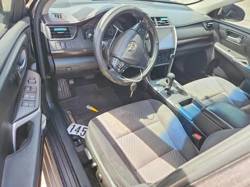 2015 TOYOTA CAMRY LE  